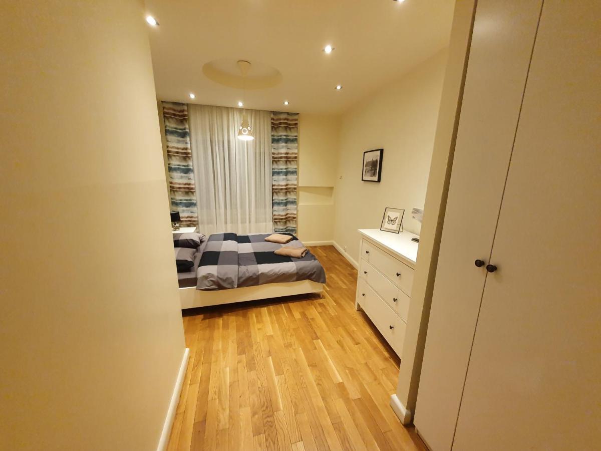 Апартаменты Apartament Debnicki Краков Экстерьер фото