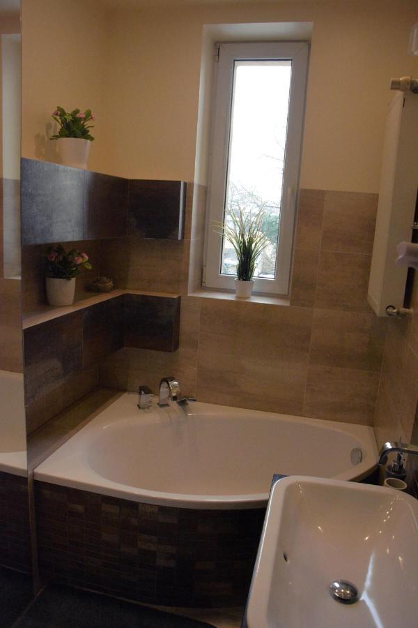 Апартаменты Apartament Debnicki Краков Экстерьер фото