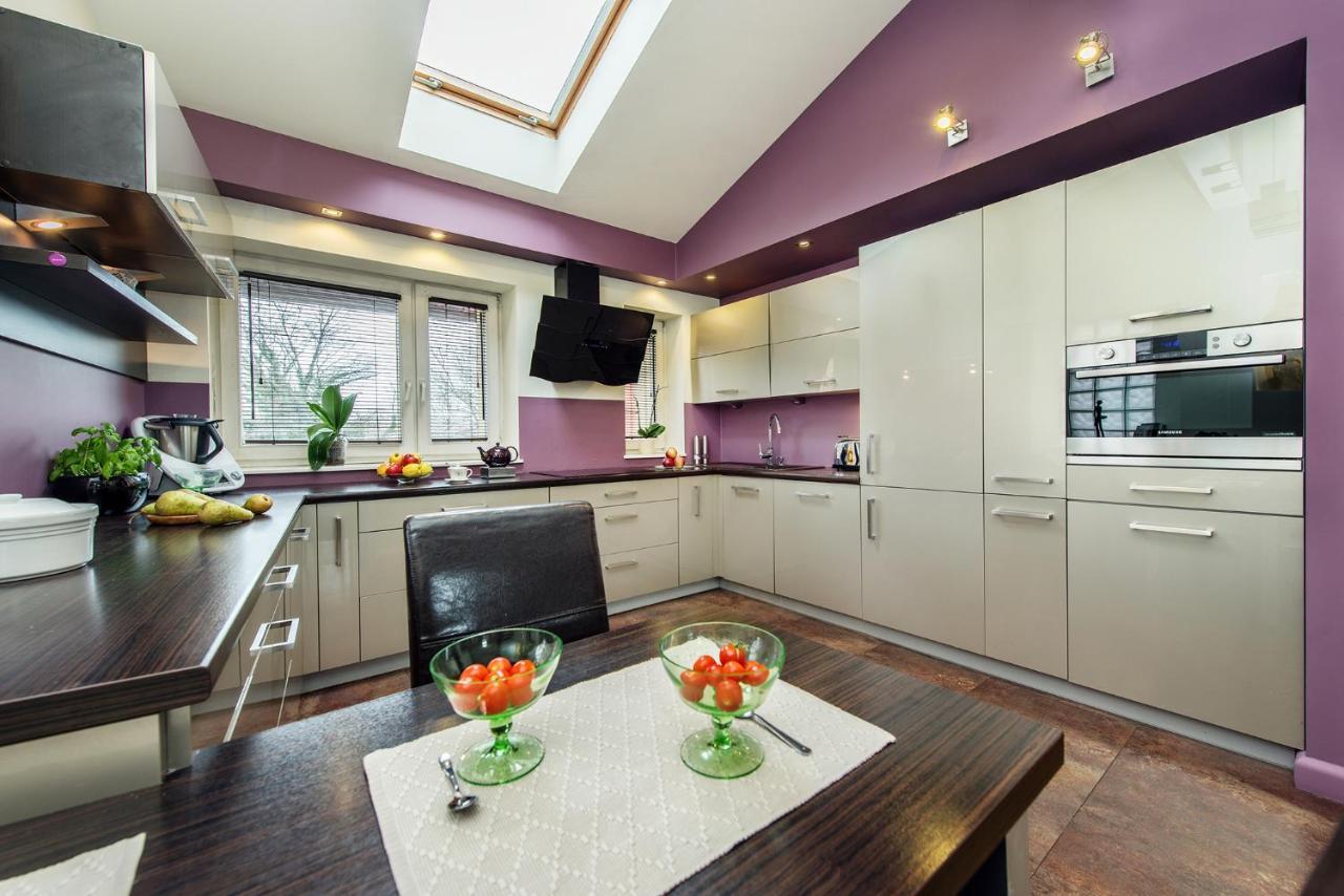 Апартаменты Apartament Debnicki Краков Экстерьер фото